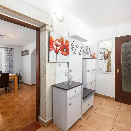Amazing Home In Svetvincenat With Wifi