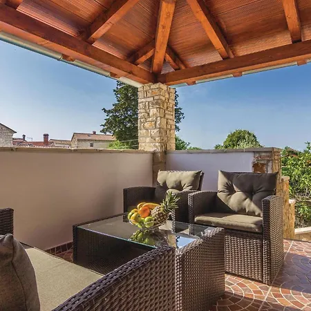 Amazing Home In Svetvincenat With Wifi Holiday home