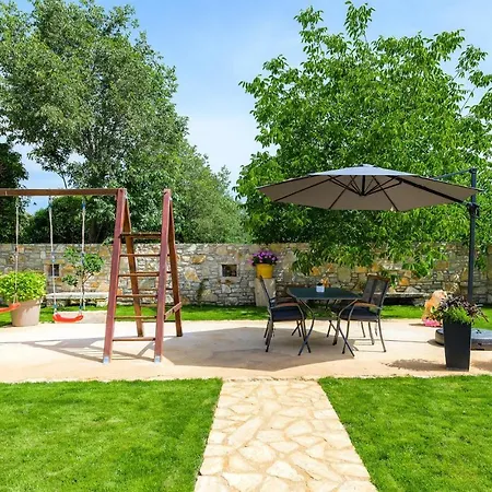 Amazing Home In Svetvincenat With Wifi Holiday home