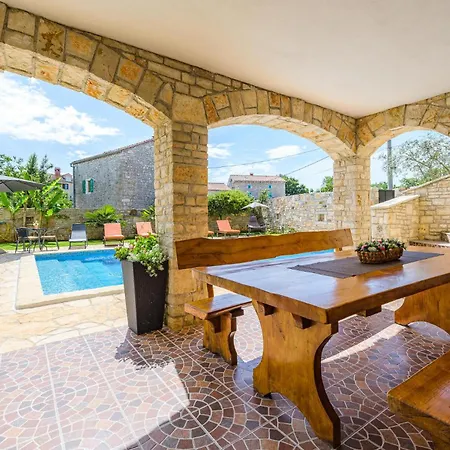 Amazing Home In Svetvincenat With Wifi Holiday home Svetvincenat