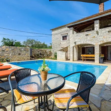 Holiday home Amazing Home In Svetvincenat With Wifi Svetvincenat