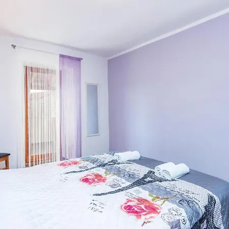 Amazing Home In Svetvincenat With Wifi Svetvincenat